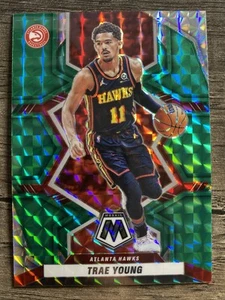 2021-22 Panini Mosaic - Trae Young #129 Green Mosaic Prizm - Picture 1 of 2