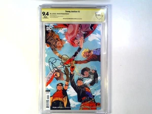 Young Justice (2018 3rd Series) #2B CBCS 9.4 AUTOGRAPH Brain Michael Bendis - Bild 1 von 1
