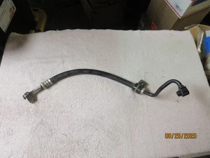 1997 Geo Tracker air conditioning compressor discharge hose. - Bild 1 von 5