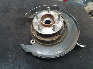 HOLDEN CAPTIVA RIGHT REAR HUB ASSEMBLY CG, 09/06-02/11 06 07 08 09 10 11 - Picture 1 of 5