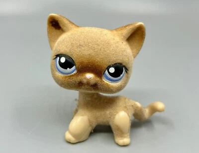 Littlest Pet Shop LPS Flocked Fuzzy Shorthair Cat Blue Eyes #318 AUTHENTIC - Image 1 of 3