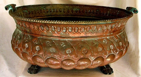 ITALIAN COPPER WINE COOLER PLANTER REPOUSSED w CLAW FEET *18TH CENTURY* Cover