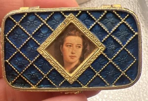 Vintage Estee Lauder Cobalt Blue Gilt Enamel Solid Parfum Portrait Compact 70's - Bild 1 von 8