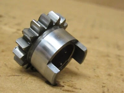 Kawasaki G5 KE 100 1973 arranque piñón engranaje 13075-004 Foto 1 de 4