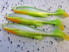 3 x SAVAGE GEAR FLUO GREEN SILVER FAT T TAIL SHADS 7.5cm 5g PIKE PERCH FISHING