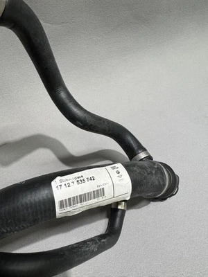 Шланг охлаждающей жидкости радиатора двигателя для BMW E65 750i E66 750Li 2006-2009 V8 4,8 л верхний - Изображение 1 из 4