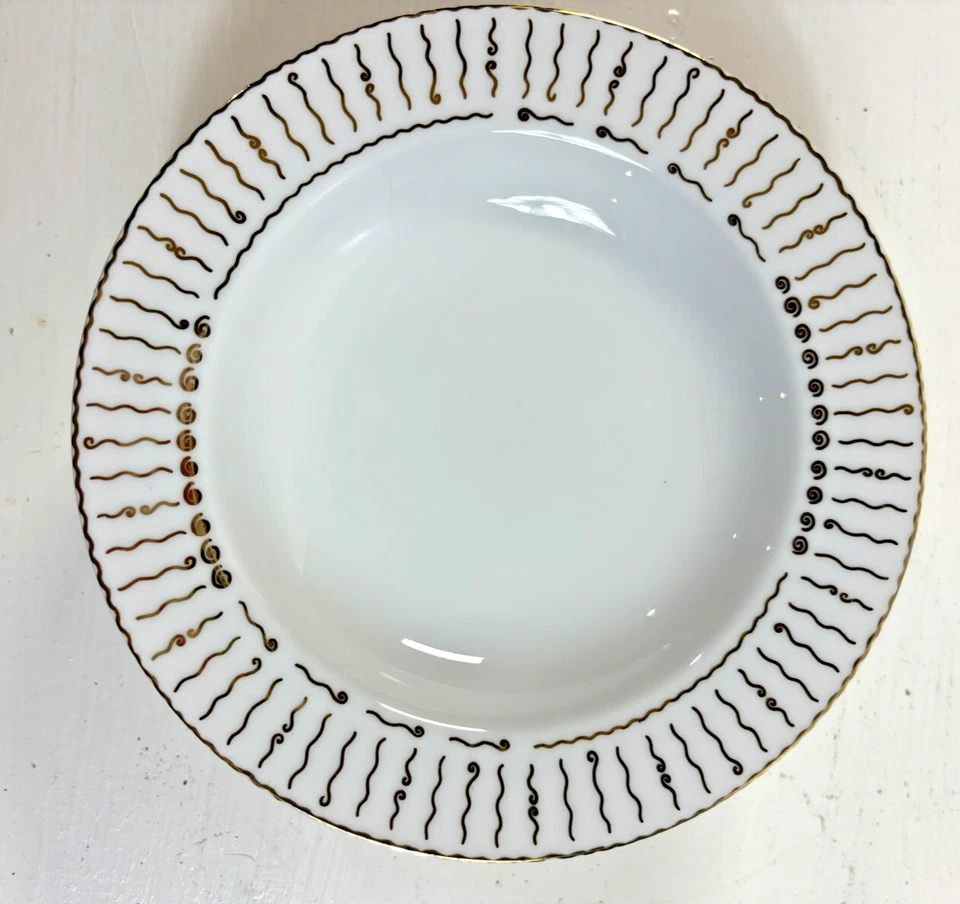 Juego de 4 platos de ensalada de porcelana blanca Pottery Barn NILE 8' oro Trim sunburst Foto 1 de 3