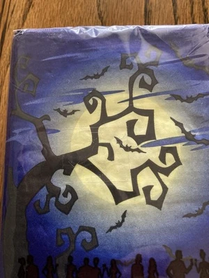 24 servilletas de cena de doble cara silueta árbol muerto, murciélagos y luna - Halloween Foto 1 de 4