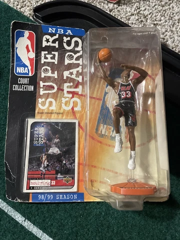 Alonzo Mourning NBA Superstars Action Figure Miami Heat 98/99 Season Cover