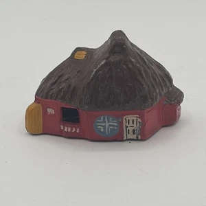 Vintage 1930's Cast Lead Red Brick House With Grass Roof - Picture 1 of 4