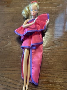 Muñeca Barbie Mattel Taiwán 1965 de colección cabello rubio ojos azules - Imagen 1 de 5