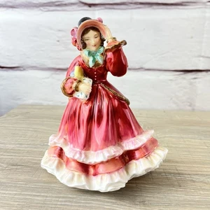 Vtg 1952 Royal Doulton Figurine Christmas Time HN 2110 England Bone China EUC - Picture 1 of 12