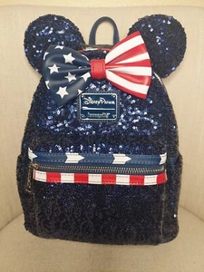 Mini mochila de lentejuelas exclusiva de AMERICANA STARS & STRIPES Loungefly de los parques Disney - Imagen 1 de 11