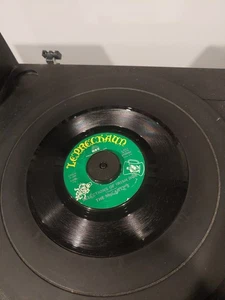The McCartys “when the irish are smiling / selection of Irish jigs” 45rpm - Picture 1 of 3
