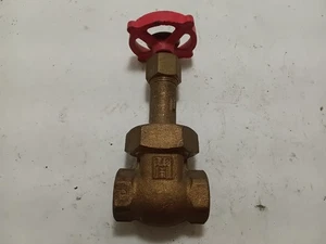 Milwaukee Valve 1153 1/2" Gate Valve (F7E) - Picture 1 of 4