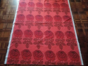 Marimekko MAALAISRUUSU Baumwollstoff Rot Maija Isola 142x168cm Rot - Bild 1 von 9