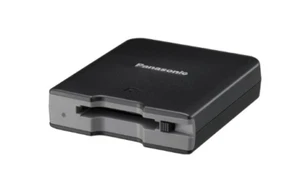 Panasonic AJ-PCD2G P2 Memory Card Reader USB 2.0 AJ-PCD2 G /BRAND NEW SEALED BOX - Picture 1 of 3