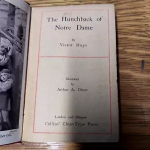 The Hunchback of Notre Dame by Victor Hugo Vintage Hardcover Novel - Foto 1 di 7