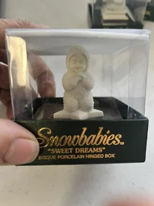 snowbabies dept 56 figurine Sweet Dreams - Foto 1 di 1