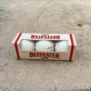 Vintage Beefeater Gin 1980s DT Titleist 2 Golf Balls NIB New Condition - Picture 1 of 7