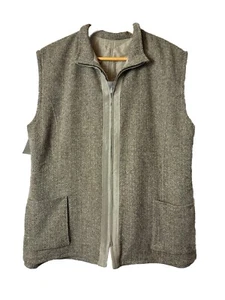 Country Gilet Women's Shooting Waistcoat Tweed Herringbone Size 14 NWTs RRP £110 - Picture 1 of 17