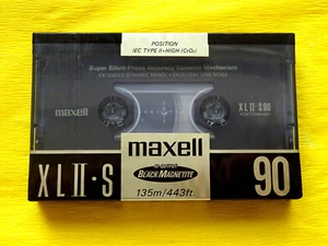 1x MAXELL XL II-S 90 Cassette Tapes 1991-1993 + OVP + SEALED + - Picture 1 of 2