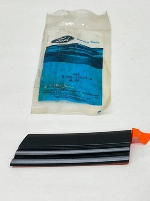 ✨ NOS Ford E5GZ-16003-A Front Fender Molding RH OEM Escort EXP 1982-1986 - Image 1 of 4