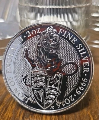 Reino Unido Queens Beast Lion Of England 2016 2 oz plata 0,9999 BU #1 Foto 1 de 4
