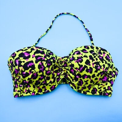 Top de bikini push-up halter con aros leopardo verde Victorias Secret 32B traje de baño Foto 1 de 4