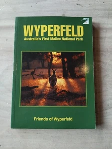 Wyperfeld : Australias First Mallee National Park. By Geoff Dur - Picture 1 of 6