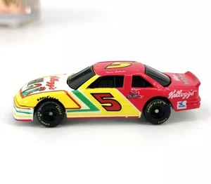 Terry Labonte Stock Car Racing Champions Kelloggs Corn Flakes 1:64 NASCAR - Picture 1 of 7