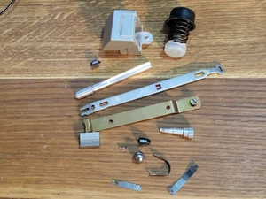 Dual Teile - - Bild 1 von 1