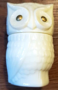 Vintage Avon Precious White Owl Moonwind Cream Sachet Milk Glass Bottle - Picture 1 of 3
