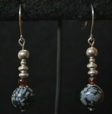 10mm Snowflake Obsidian Hook Earrings -Genuine 925 Sterling Silver Garnet Accent Foto 1 de 4