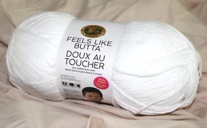 Lion Brand Feels Like Butta Garn, 9,7oz, 590 Yards, weiß, 4Medium - Bild 1 von 4