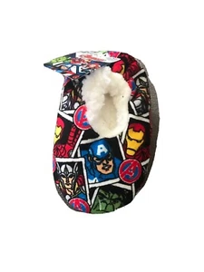 Marvel Avengers Fuzzy Babba Slipper Socks 2T-3T Non Slip Kids Size 5.5- 8 - Picture 1 of 5