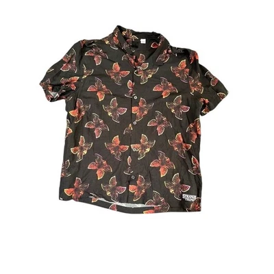 Stranger Things L H&M Demogorgon Button Up Collared Short Sleeve Shirt Men's - Image 1 of 4