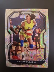 2021 Panini Prizm WNBA SATOU SABALLY #70 PREMIUM BOX SET SCOPE PRIZM # /99 - Bild 1 von 4