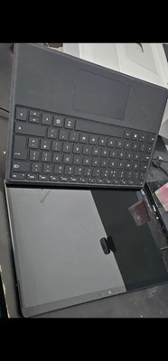 Microsoft Surface Pro 9 - Image 1 of 3