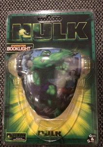 UNGLAUBLICHER HULK FIGUR Buch LICHT zurück zur SCHULE neu - Bild 1 von 1