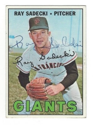 RAY SADECKI SF GIANTS AUTOGRAPHED BASEBALL CARD 1967 IN PERSON Topps # 409 D2014 - Image 1 of 2
