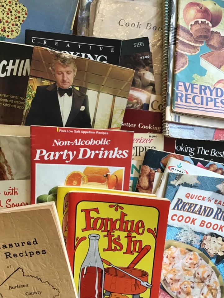 Vintage Cookbooks   ***Your CHOICE*** - Image 1 of 1