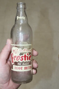 WAYCROSS GA FROSTIE ROOT BEER BOTTLE 10 OZ ACL GAINESVILLE JACKSONVILLE FLA - Picture 1 of 7