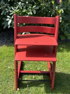 Stokke Tripp Trapp Hochstuhl, Newbornset fähig, von 11/2022, Warm Red, TOP - Bild 1 von 8
