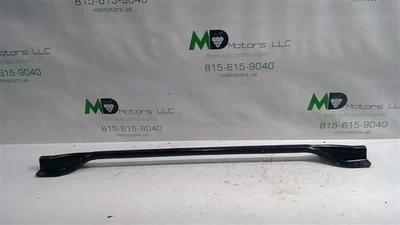 Ford Explorer 2015-2019, soporte de torre de puntal delantero FB533C232AB Foto 1 de 4