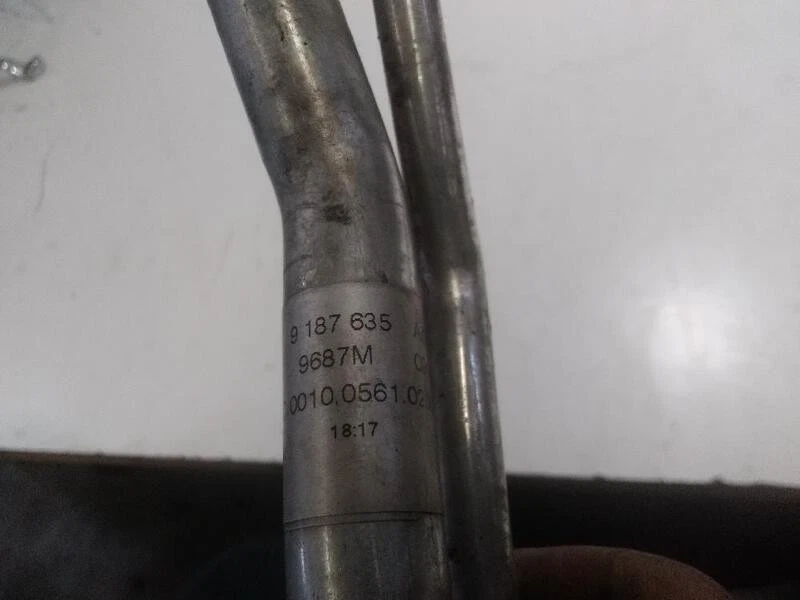 9187635 Tubos de aire acondicionado 830310 para BMW X5 (E70) XDRIVE35D 2006 Foto 1 de 1