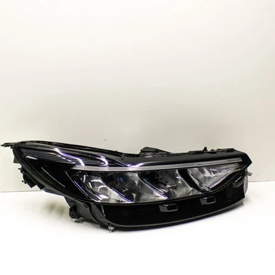 FORD KUGA III DFK Scheinwerfer vorne rechts PV4B13E014CE 2.5 32743824 - Image 1 of 4