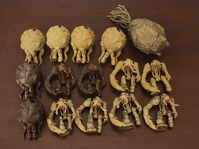 Halo Mega Construx lot of 8 Flood Tank figures + 6 Flood Carrier figures - Image 1 of 4