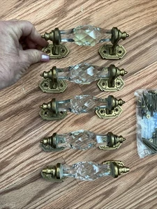5, 6" Vintage Türgriffe Abzieher Transparent Weiß Kristall Geschliffen Glas Messing - Bild 1 von 15