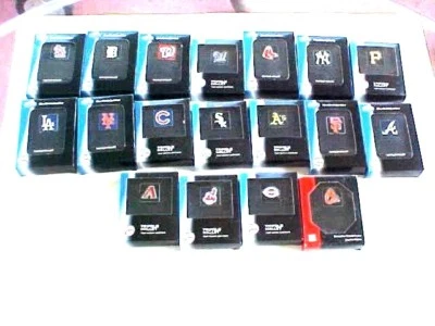 MLB LEATHER WALLET ASSORTED TEAMS NEW IN GIFT BOX CHOOSE YOUR TEAM - Image 1 of 3